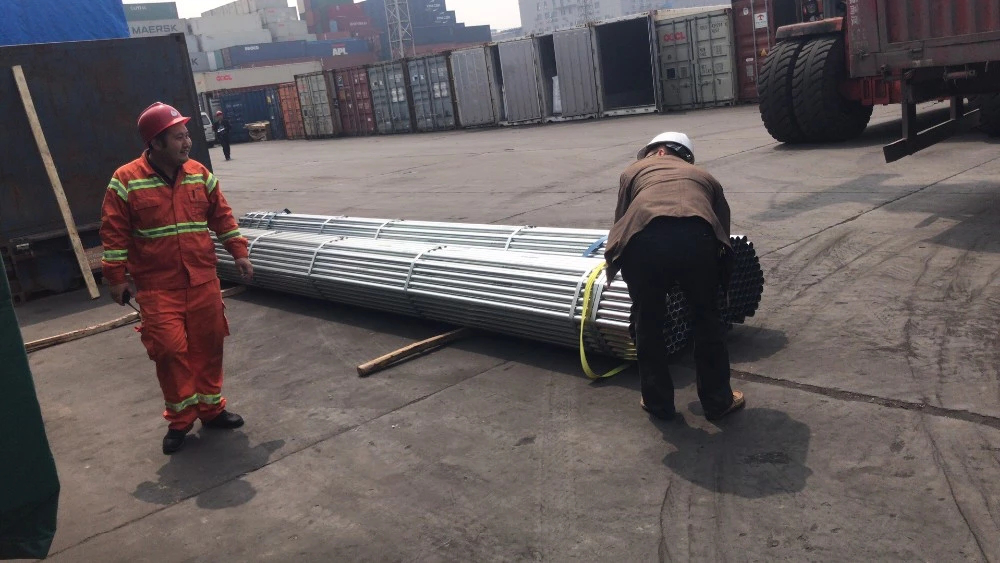 the packing of galvanized steel pipe-04