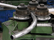 뜨거운 끓는 강철 굽힘 파이프와 차가운 끓는 강철 굽힘 파이프의 차이