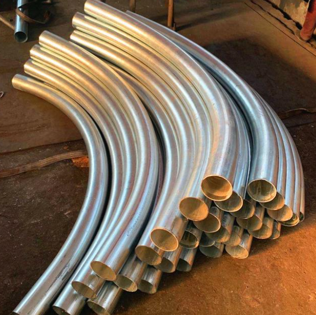 The characteristics of seamless subway degaussing steel pipe