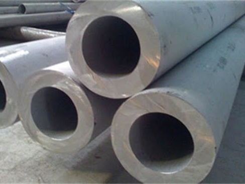 What details should be processed before using thick-walled steel pipes?