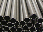 What are the performance characteristics of low and medium pressure boiler steel pipes