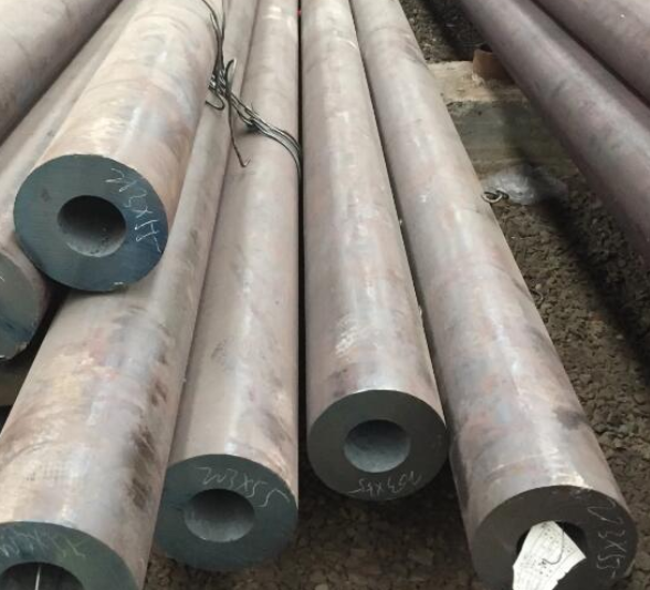 Thick-walled seamless steel pipe