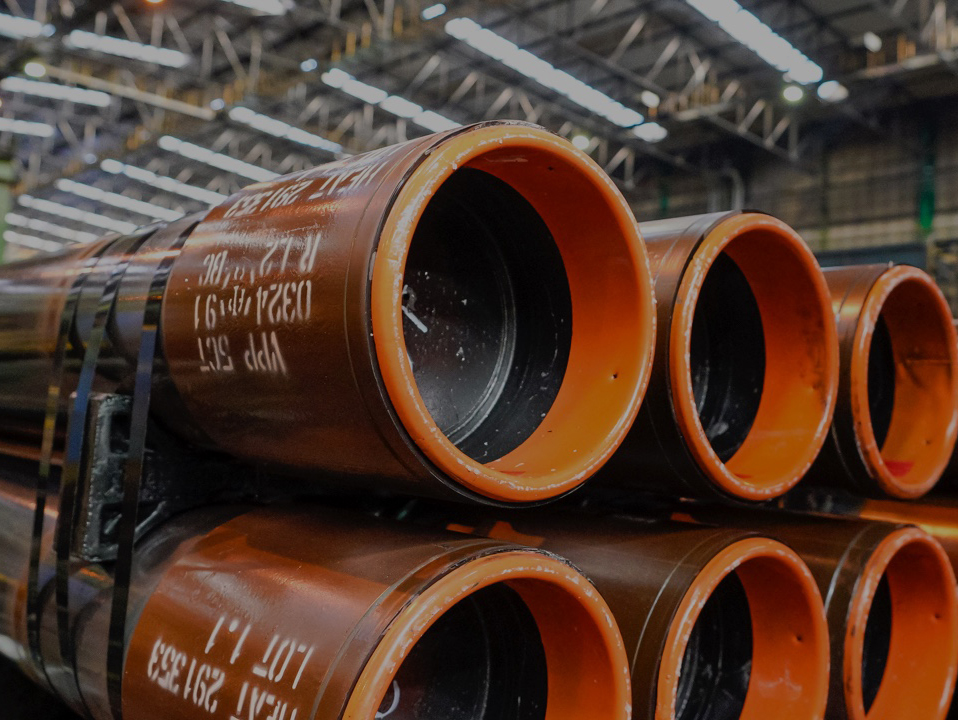 Quais são as diferenças entre revestimento e tubulação