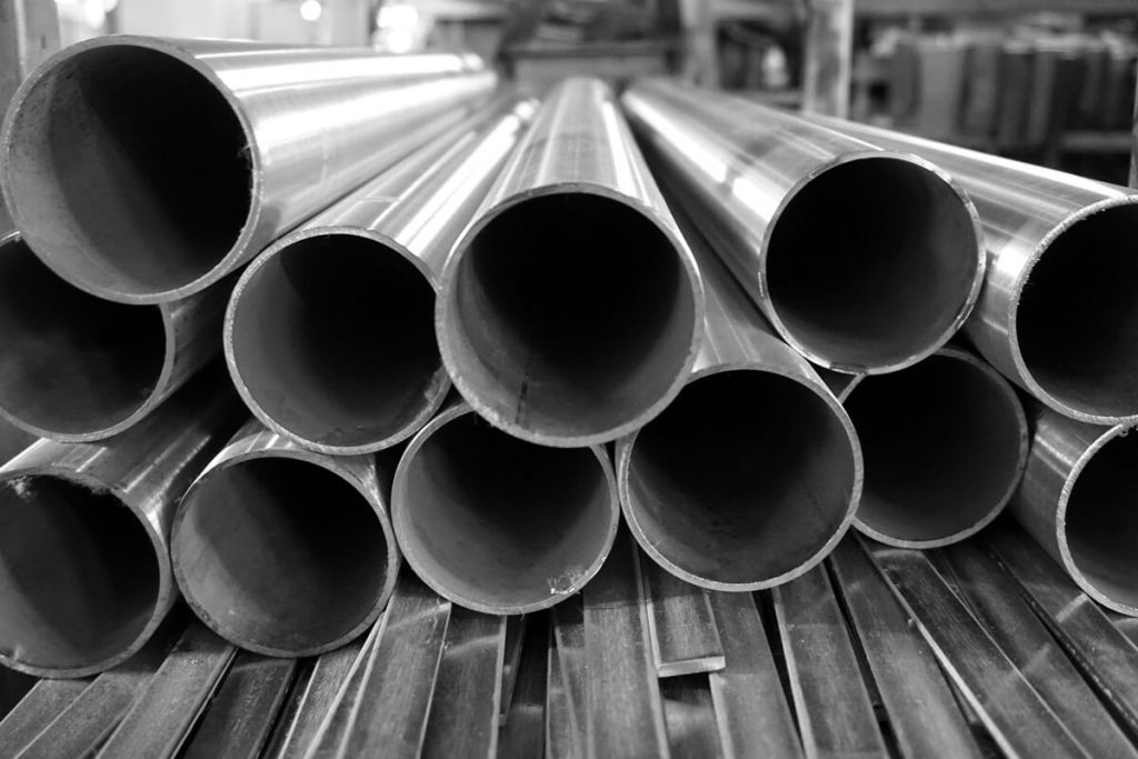 Microstructure and Properties of Hot-rolled Seamless Steel Pipe