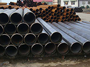What are the advantages of seamless steel pipes compared to other steel pipes