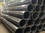 What are the advantages of Q690GJE straight seam welded steel pipe in high-strength industrial projects